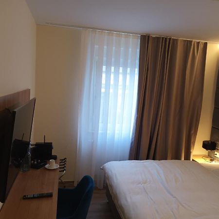 O&O Hotel Oberursel Zentrum Екстериор снимка