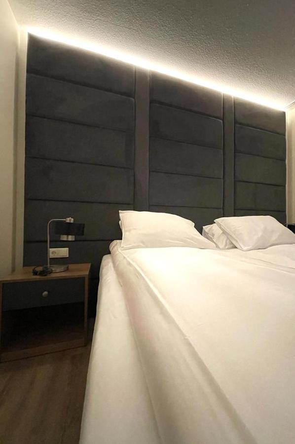 O&O Hotel Oberursel Zentrum Екстериор снимка